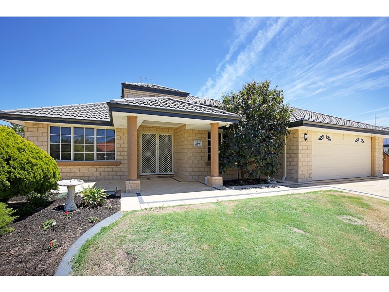 37 Caravel Way, Halls Head WA 6210