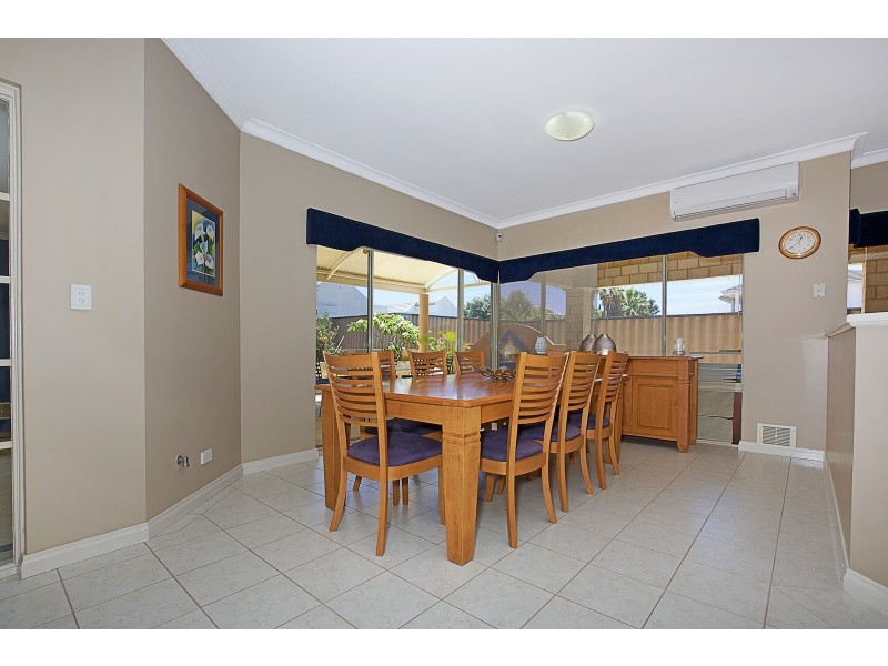 37 Caravel Way, Halls Head WA 6210