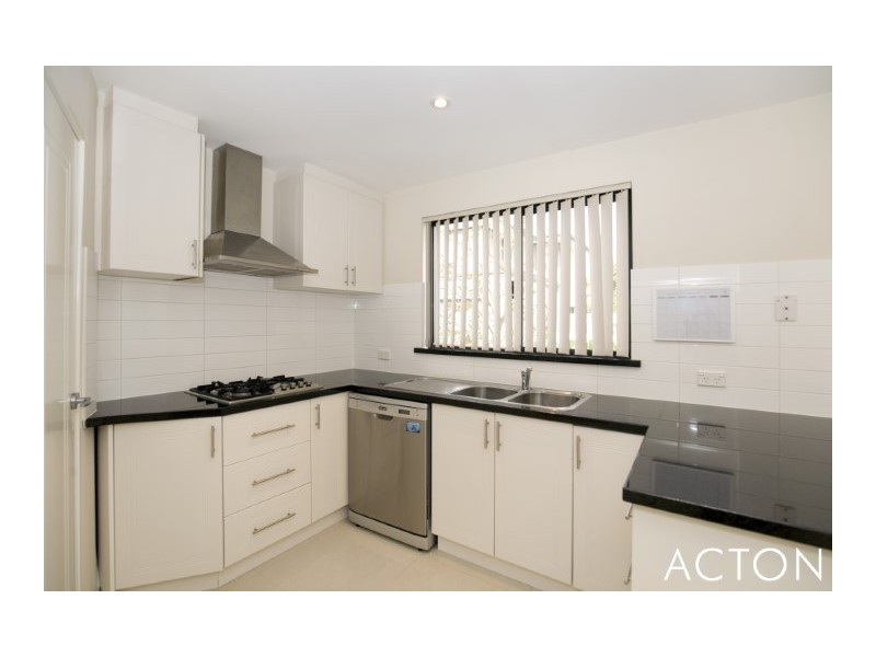 1/13 Clyde Place, Mandurah WA 6210