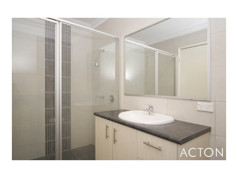 1/13 Clyde Place, Mandurah WA 6210