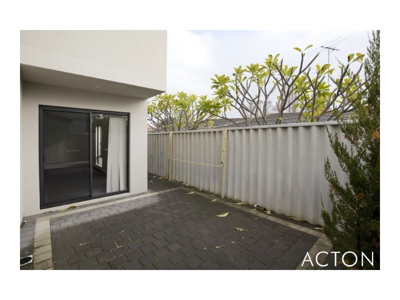 1/13 Clyde Place, Mandurah WA 6210