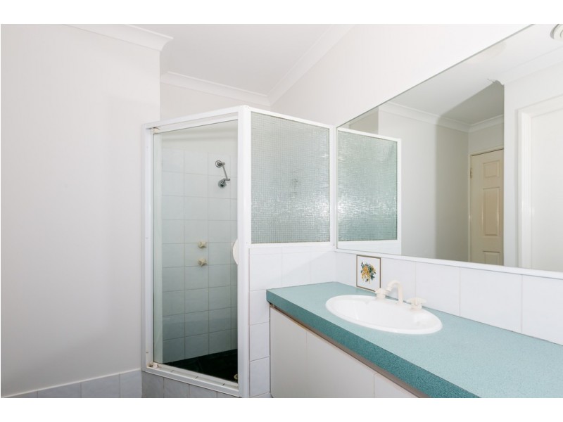 12 Waterside Drive, Dudley Park WA 6210