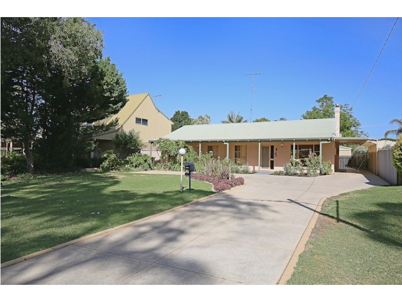 17 Koolyanga Place, Greenfields WA 6210