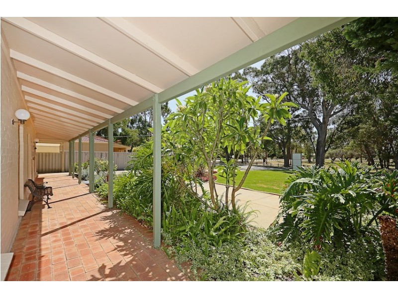 17 Koolyanga Place, Greenfields WA 6210