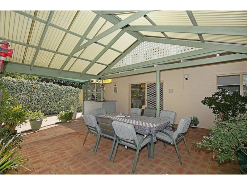 17 Koolyanga Place, Greenfields WA 6210