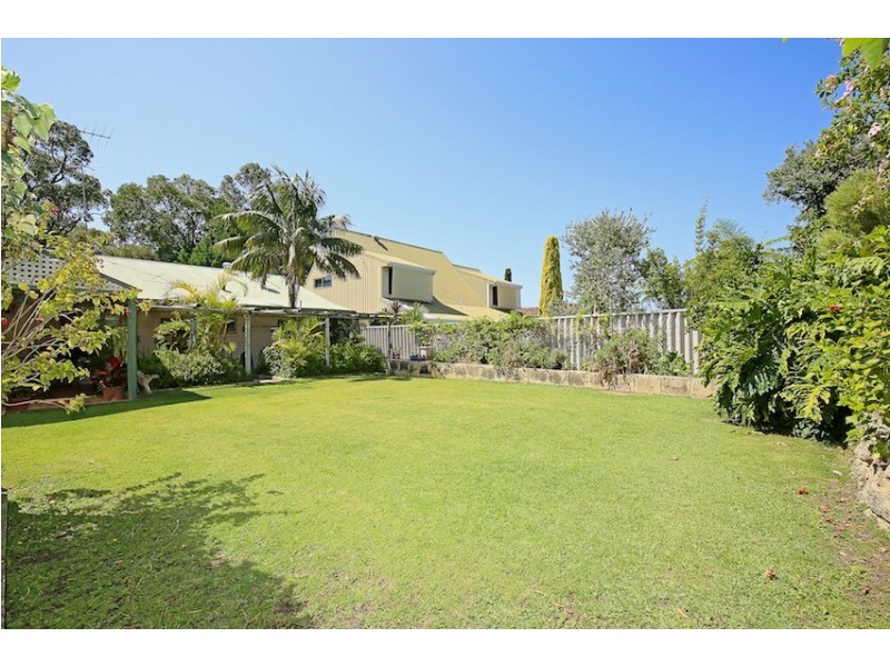 17 Koolyanga Place, Greenfields WA 6210