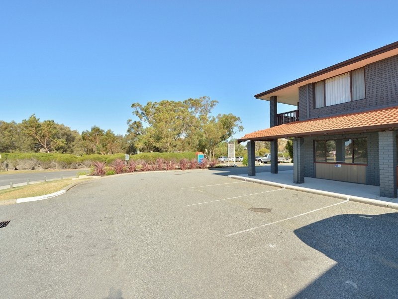 54 McLarty Road, Halls Head WA 6210