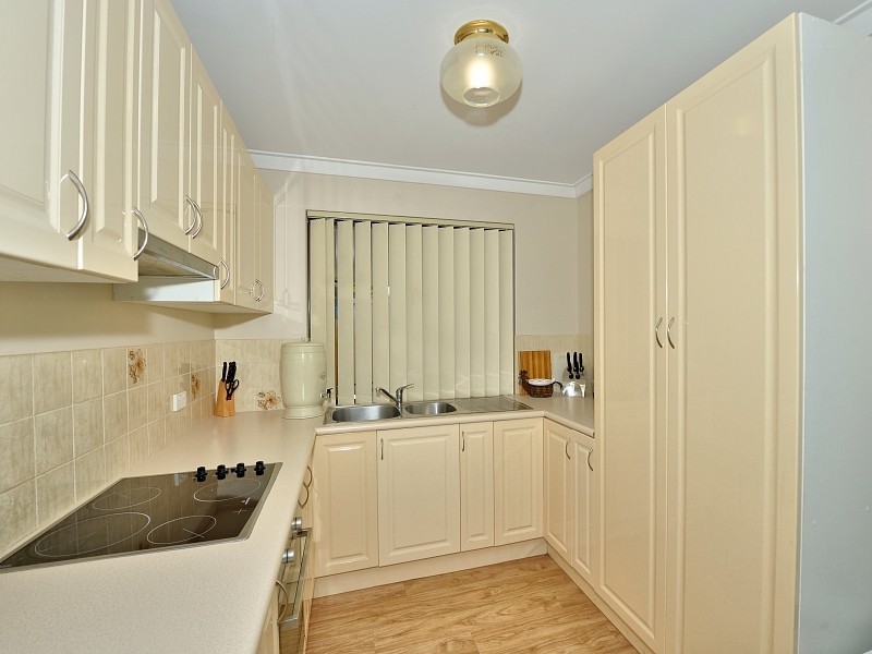 54 McLarty Road, Halls Head WA 6210