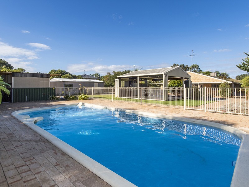 9 Redfern Place, Erskine WA 6210