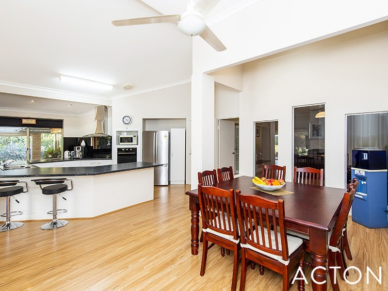 9 Redfern Place, Erskine WA 6210