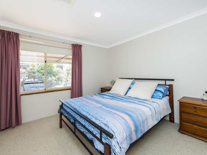 9 Redfern Place, Erskine WA 6210