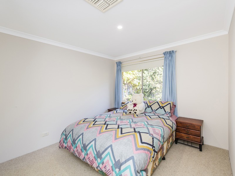 9 Redfern Place, Erskine WA 6210