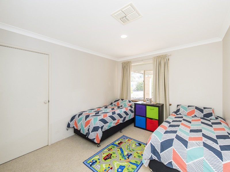 9 Redfern Place, Erskine WA 6210