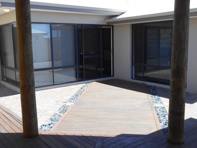 47 Narembeen Road, Dawesville WA 6211