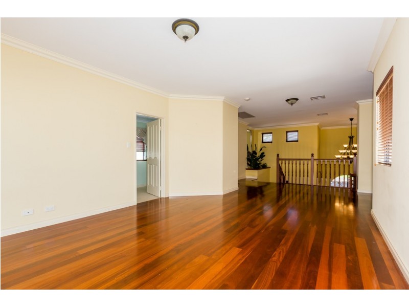 4 Cervantes Drive, Erskine WA 6210