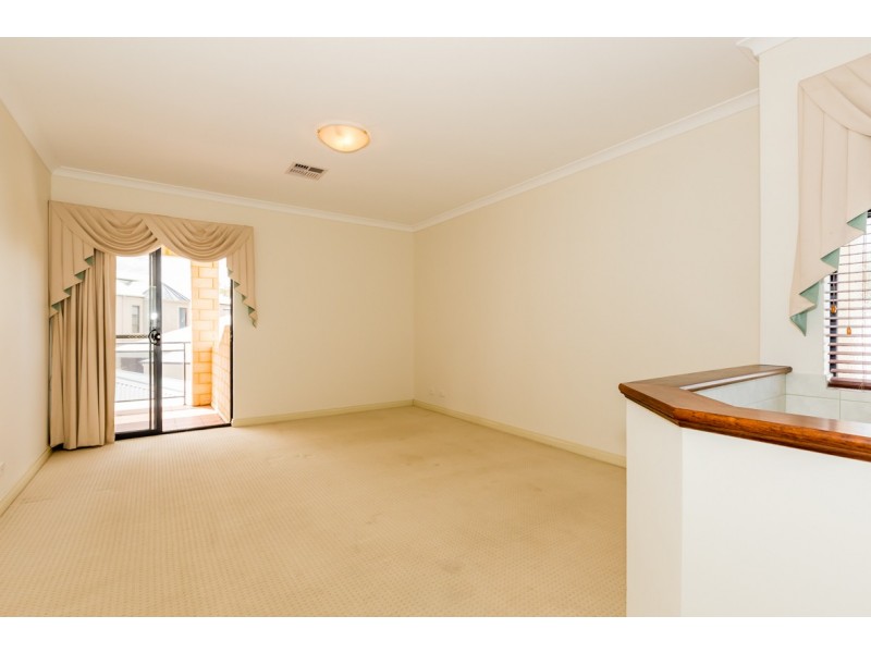 4 Cervantes Drive, Erskine WA 6210