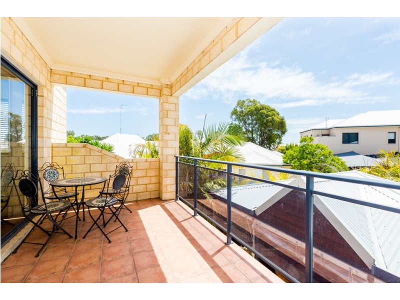 4 Cervantes Drive, Erskine WA 6210