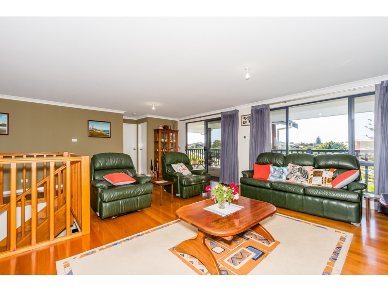 28 Mippi Road, Halls Head WA 6210