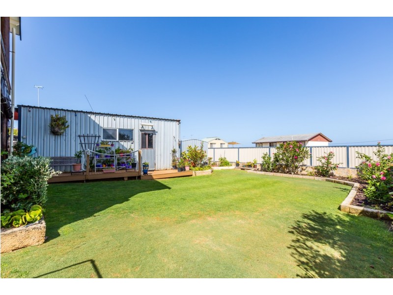28 Mippi Road, Halls Head WA 6210