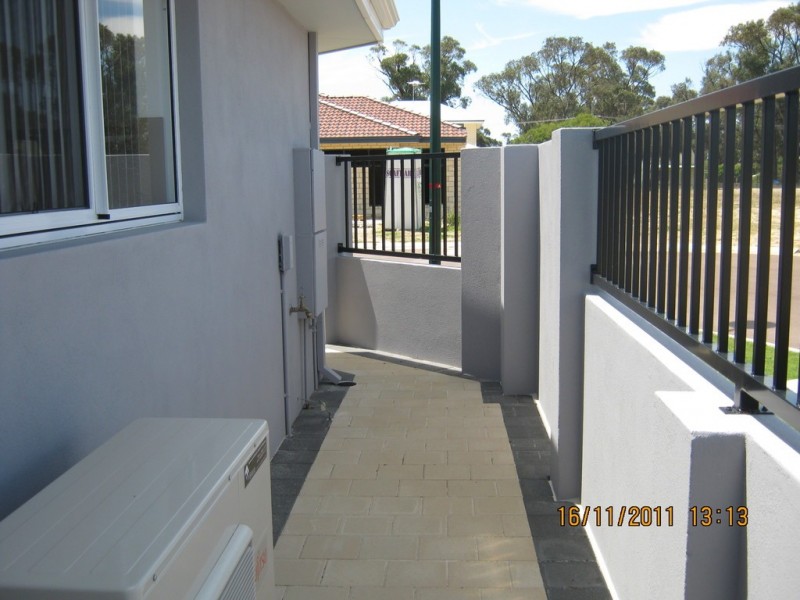 12 Kardan Loop, Falcon WA 6210