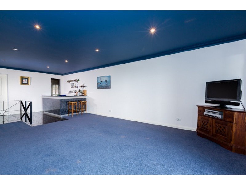 28 Ronsard Drive, San Remo WA 6210