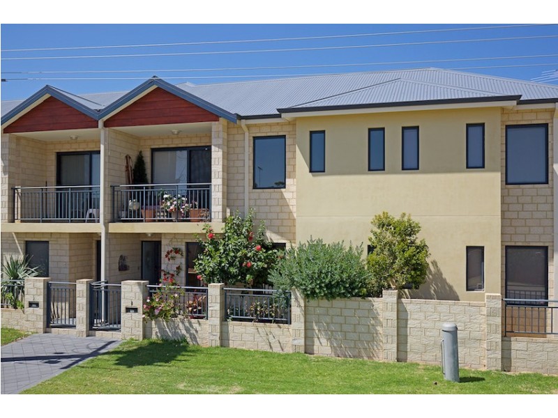 2/51 Sutton Street, Mandurah WA 6210