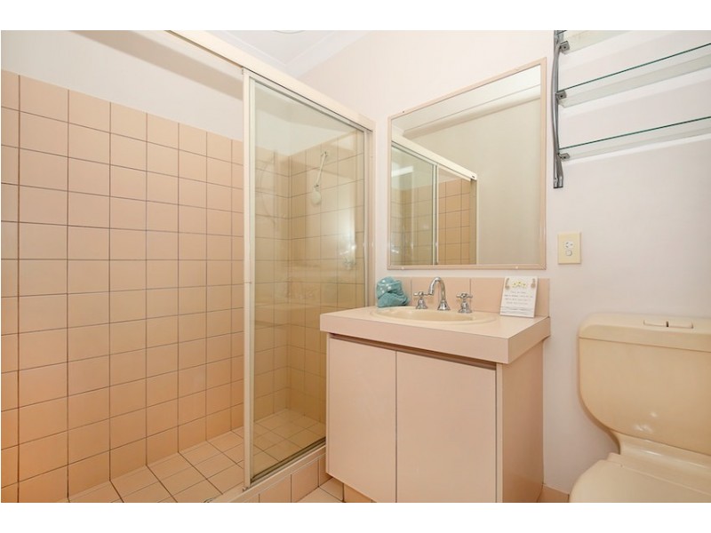 5 Medford Court, Meadow Springs WA 6210