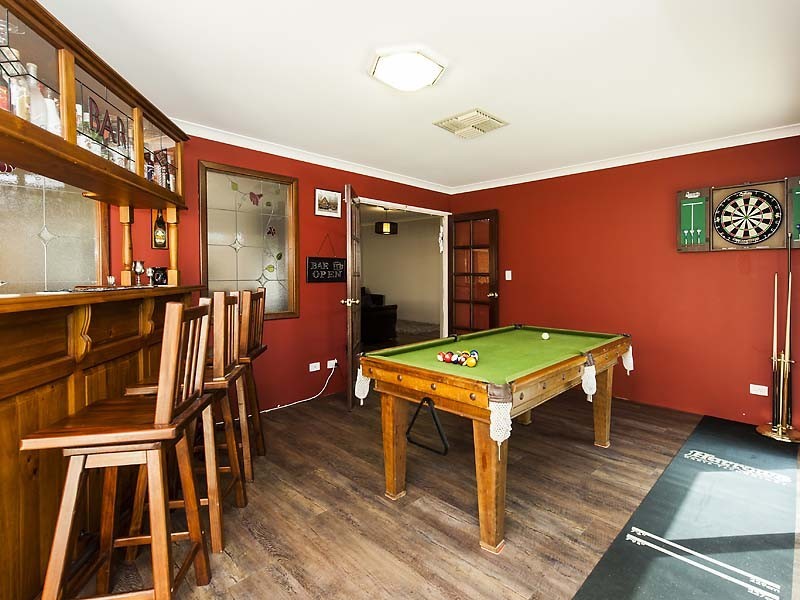 32 Pebble Beach Boulevard, Meadow Springs WA 6210