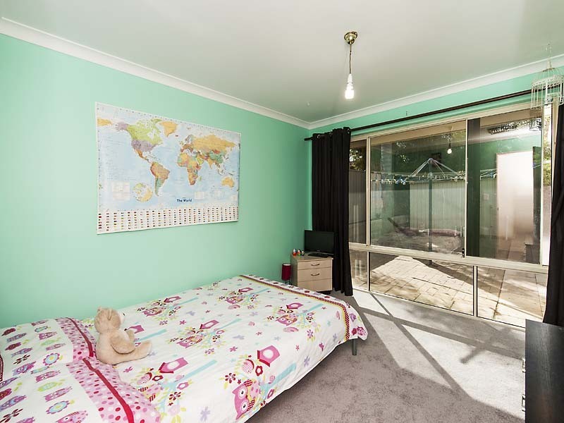 32 Pebble Beach Boulevard, Meadow Springs WA 6210