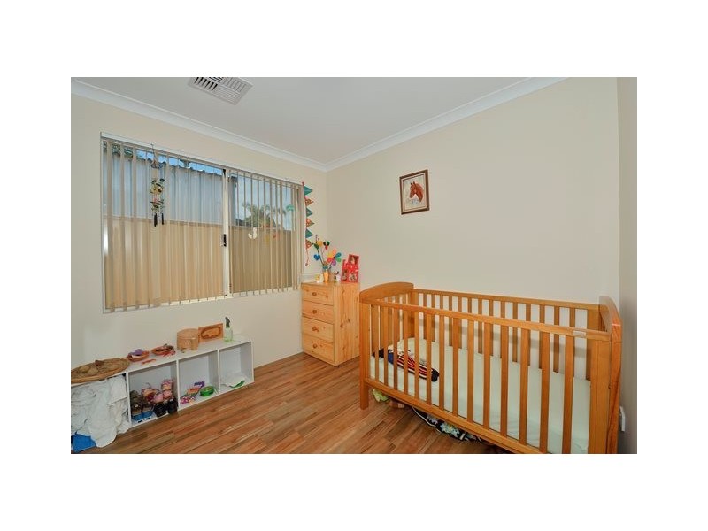 36 Kitchener Street, Dudley Park WA 6210