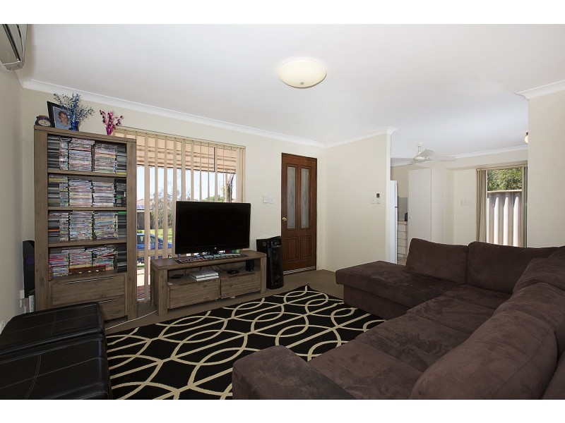 1/1 Elegant Drive, Greenfields WA 6210