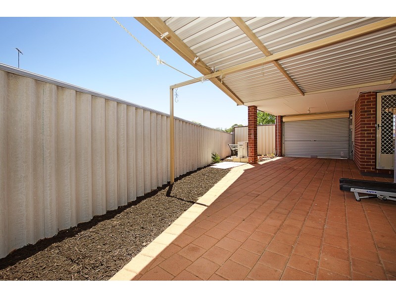 1/1 Elegant Drive, Greenfields WA 6210