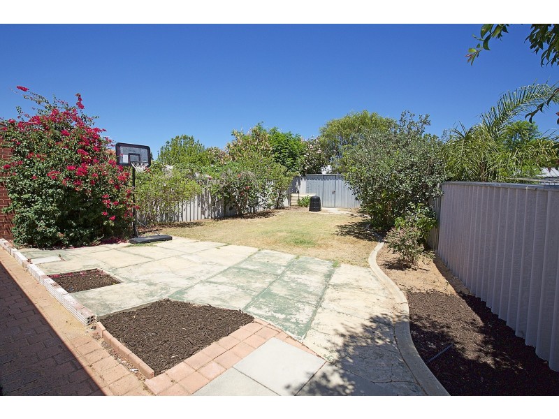 1/1 Elegant Drive, Greenfields WA 6210