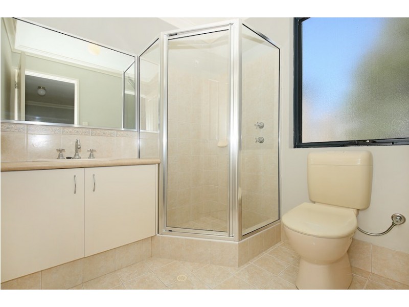 1/6-8 Churchill Avenue, Mandurah WA 6210