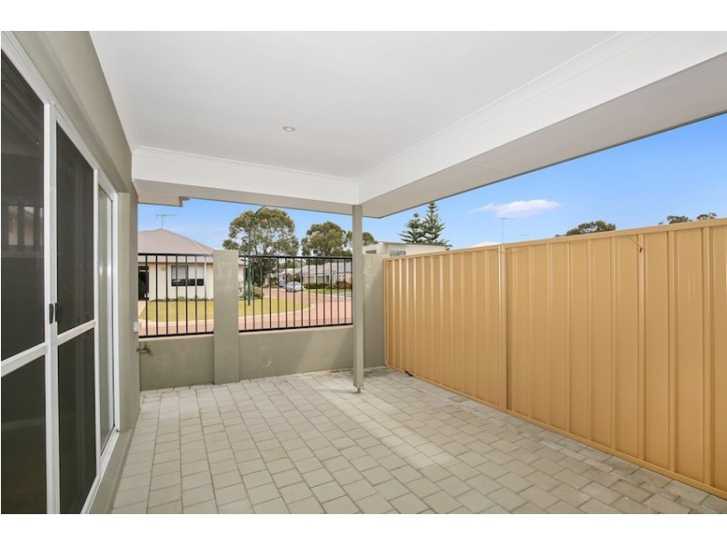 28 Kardan Loop, Falcon WA 6210