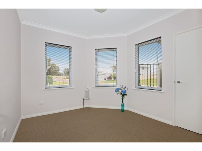 28 Kardan Loop, Falcon WA 6210