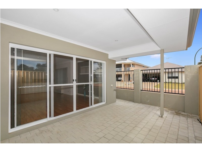 28 Kardan Loop, Falcon WA 6210