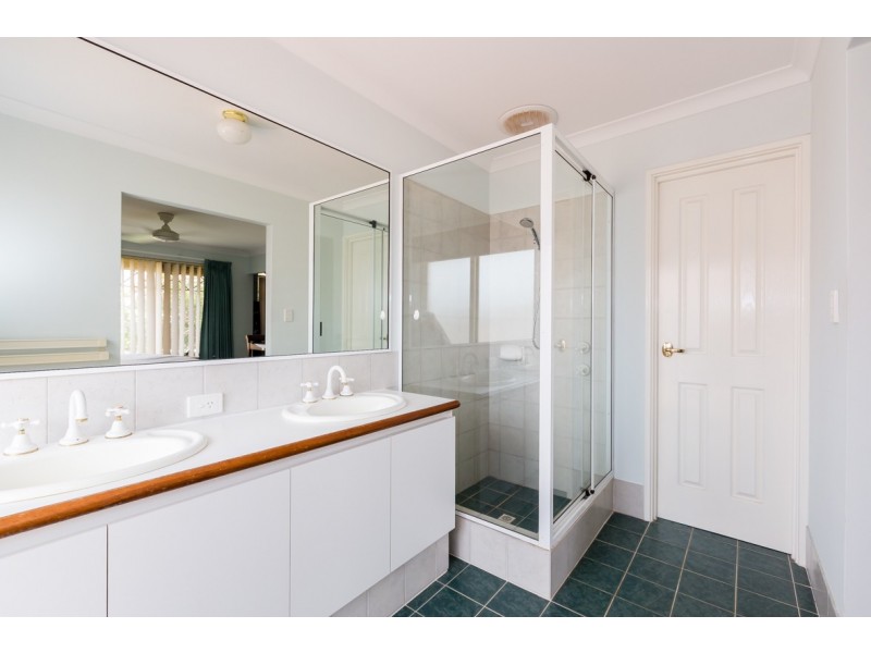 50 Ronsard Drive, San Remo WA 6210