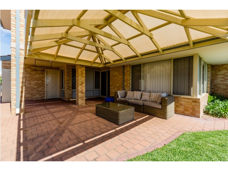 50 Ronsard Drive, San Remo WA 6210