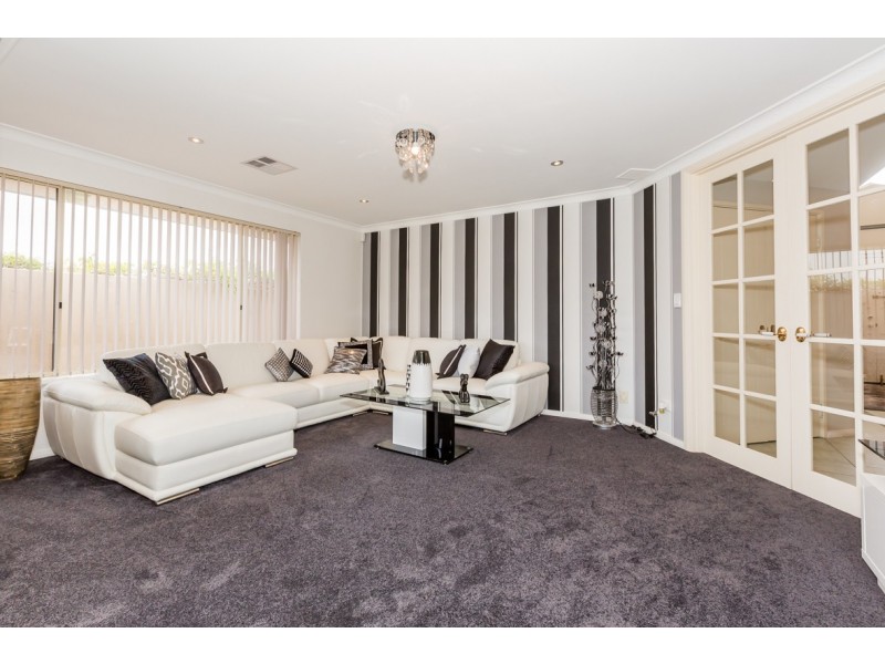 10 De Grey Close, Mandurah WA 6210