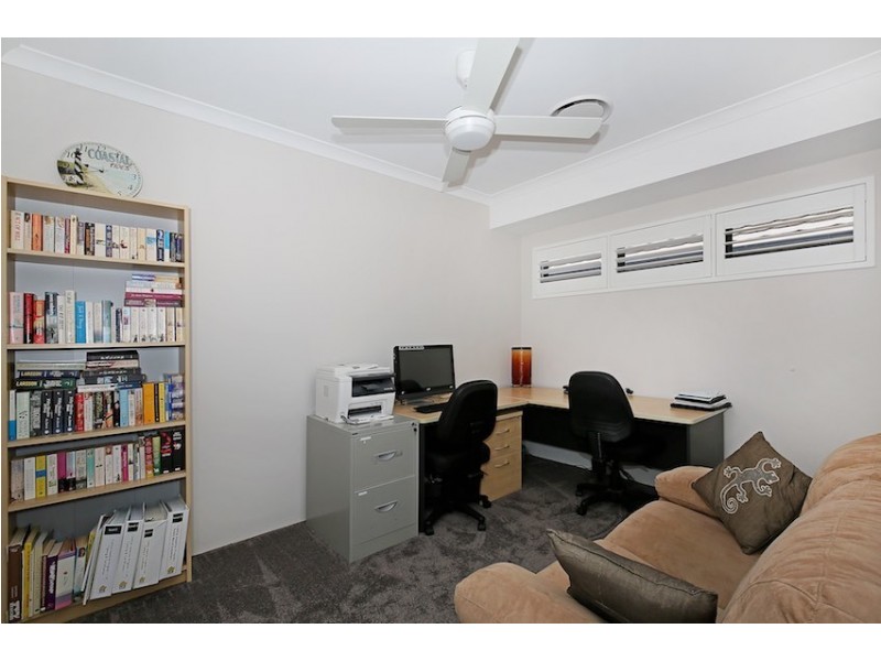 20 Gael Place, Dudley Park WA 6210