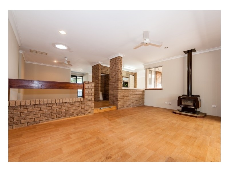 202 McLarty Road, Halls Head WA 6210