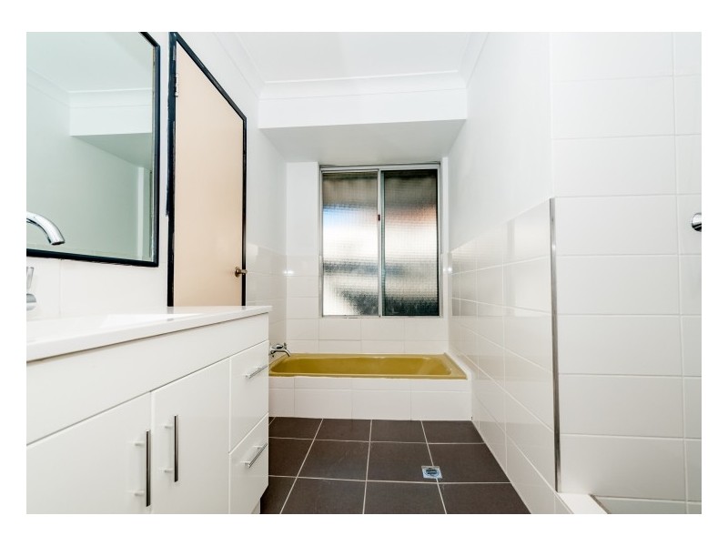 202 McLarty Road, Halls Head WA 6210