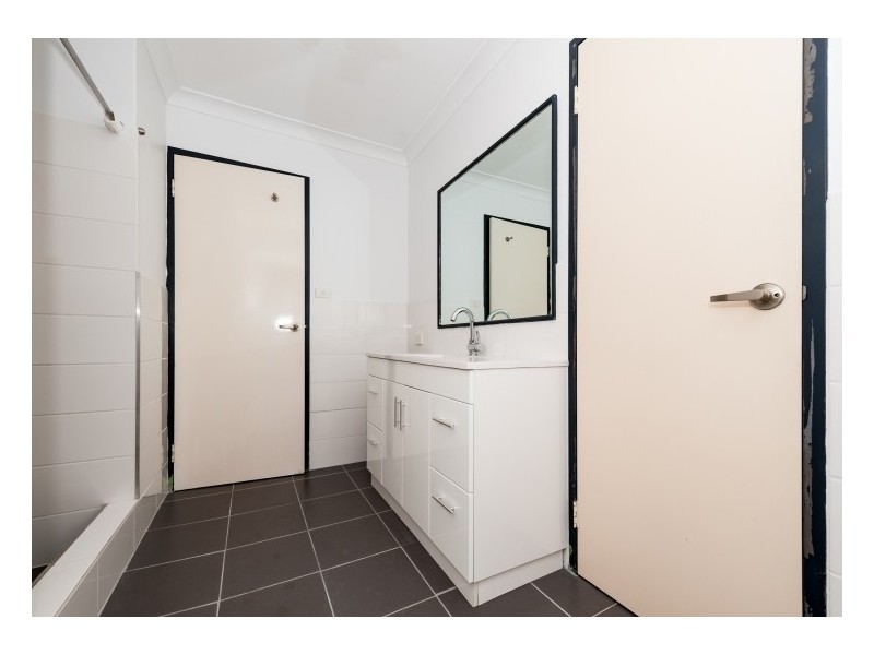 202 McLarty Road, Halls Head WA 6210