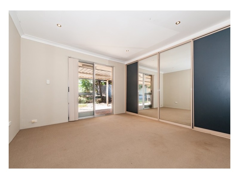 202 McLarty Road, Halls Head WA 6210