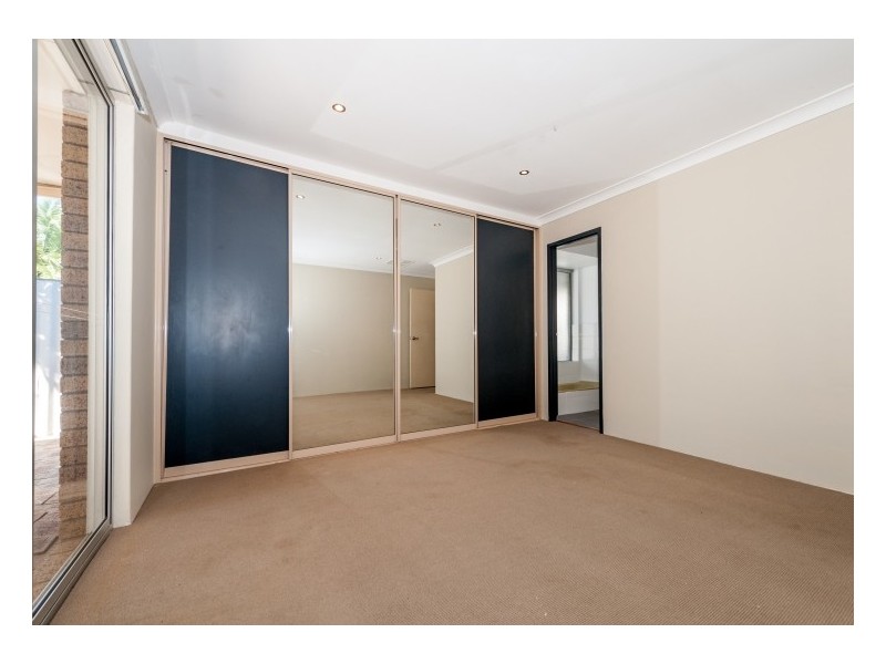 202 McLarty Road, Halls Head WA 6210