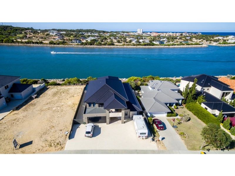 31 Australis Circle, Wannanup WA 6210