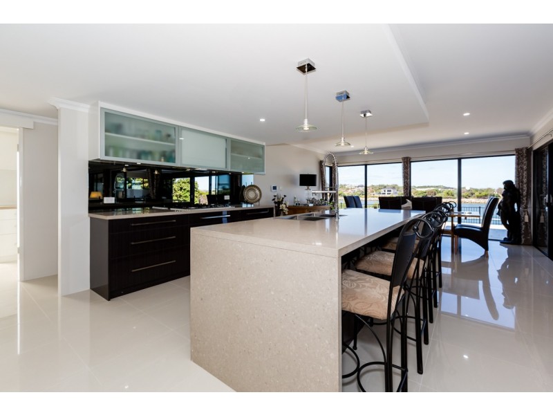 31 Australis Circle, Wannanup WA 6210