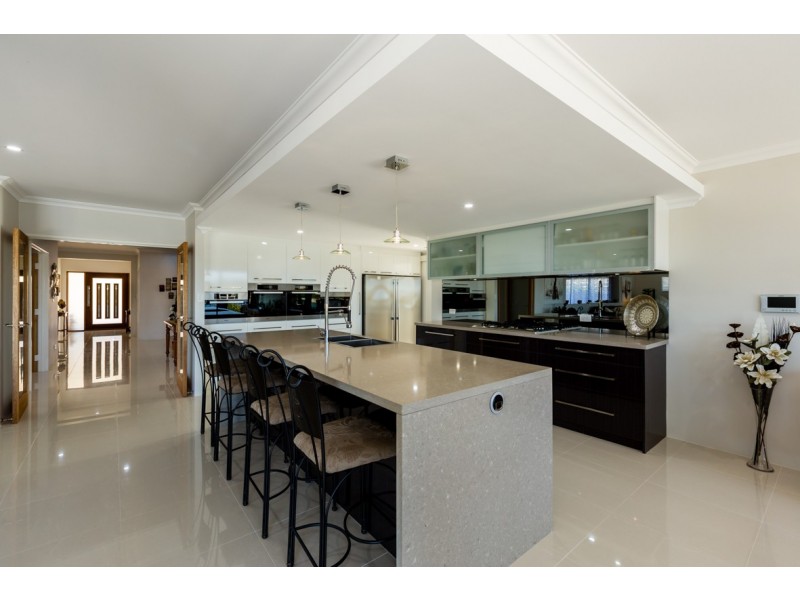 31 Australis Circle, Wannanup WA 6210