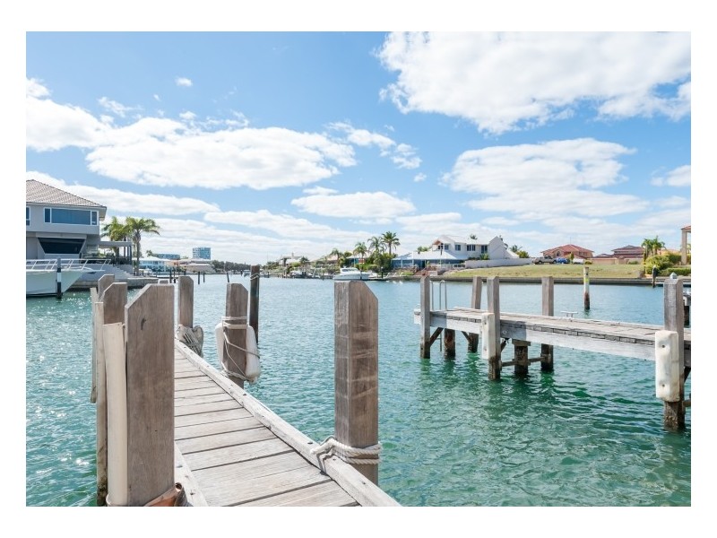 9/20 Baruna Court, Halls Head WA 6210